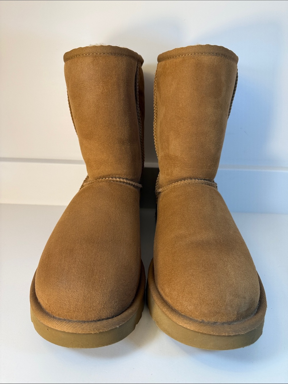 UGG Classic Short II Shearling-Lined Suede Boots in Chestnut - Size 9